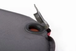 Exped SIM Comfort 10 LW Zelfopblazende Slaapmat -Outdoor Camping Winkel 1267 1900 6184 sim comfort valve open 5472x3648 2