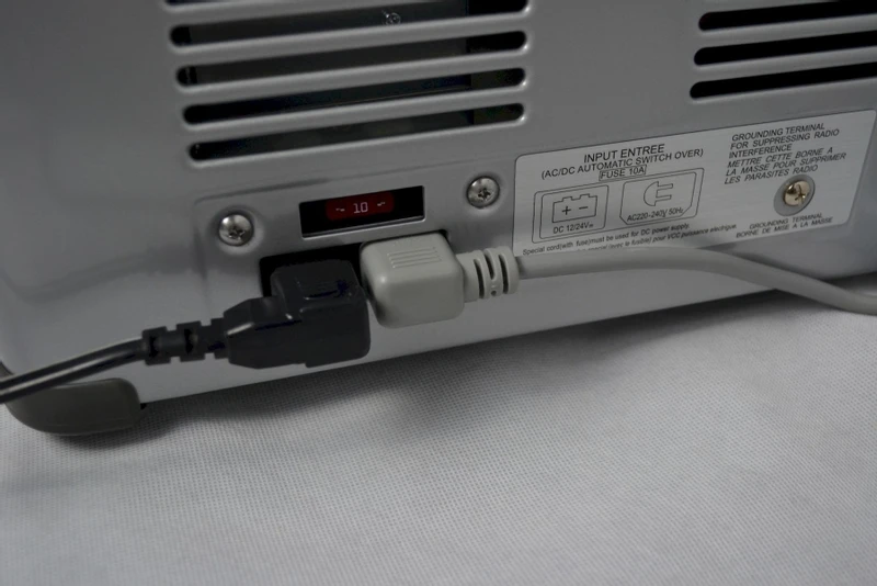 Engel MT35F-S Compressor Koelbox - 32 Liter 9 Engel MT35F-S Compressor Koelbox - 32 Liter - Afbeelding 8